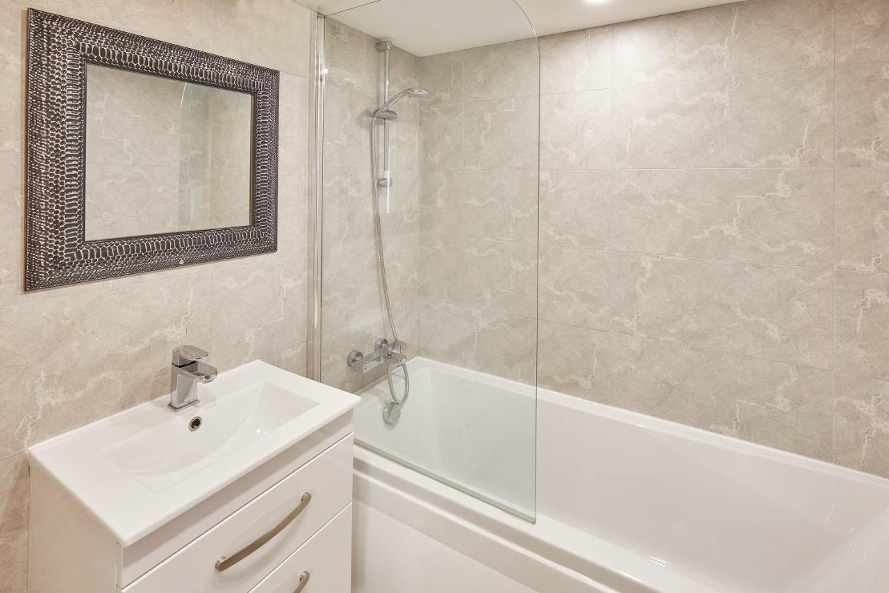 Host & Stay - Lobster Pot Apartment Whitby Exteriér fotografie